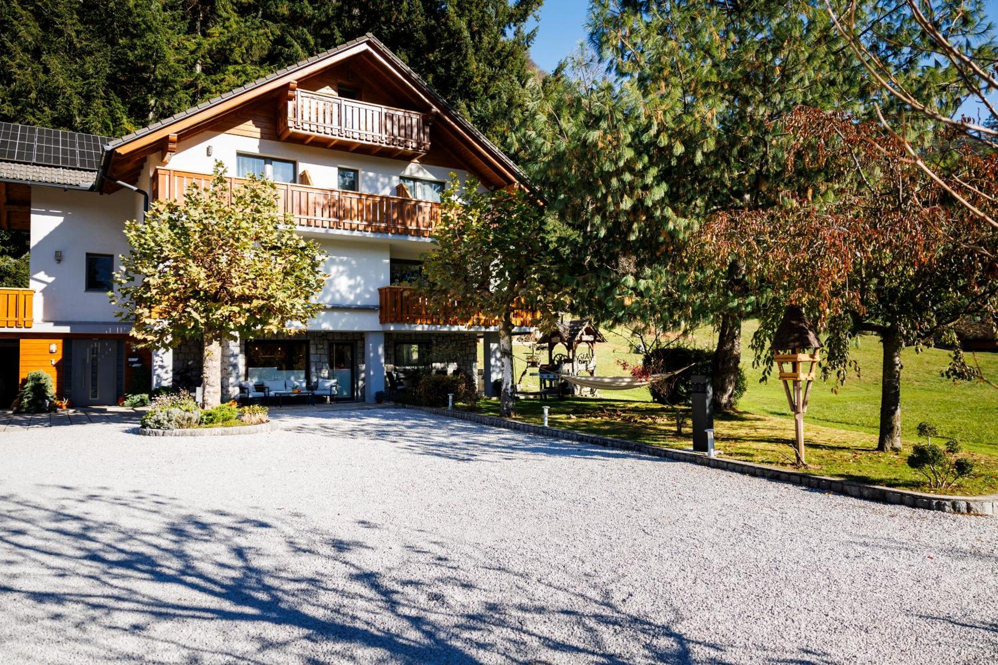 Vila Slavc, Cosy Apartment Near The Lake Bled Kültér fotó